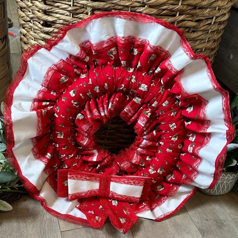 Vintage 1970s Christmas Holiday Wreath Handmade Red White Ruffled Swan Print